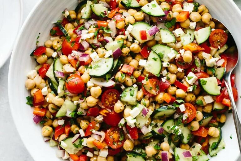 Mediterranean Chickpea Salad